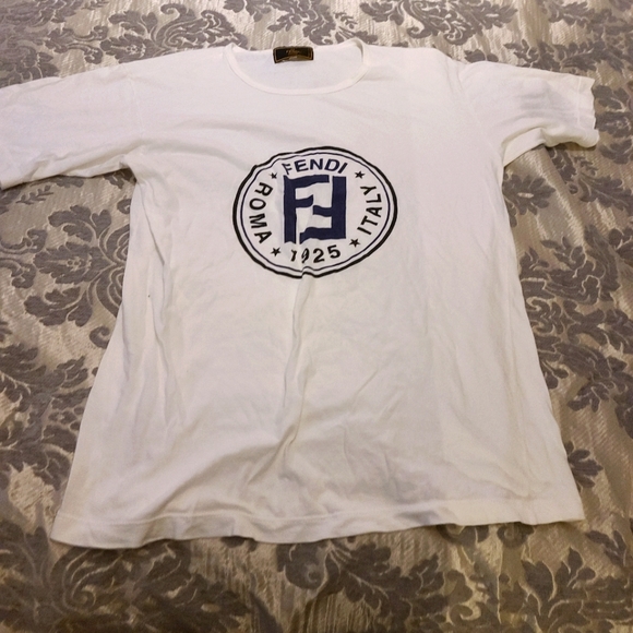 Fendi Other - Authentic Fendi print tshirt